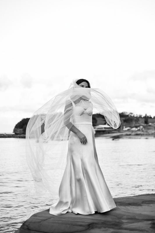Real bride Erin wore the Bespoke Blake/Prea wedding dress by Karen Willis Holmes.