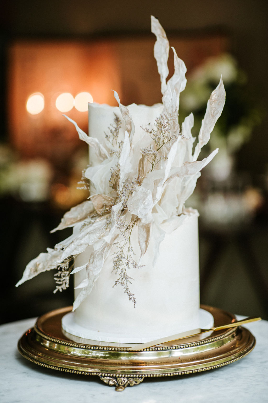 Exotic wedding cake for KWH bride Win's tropical wedding.