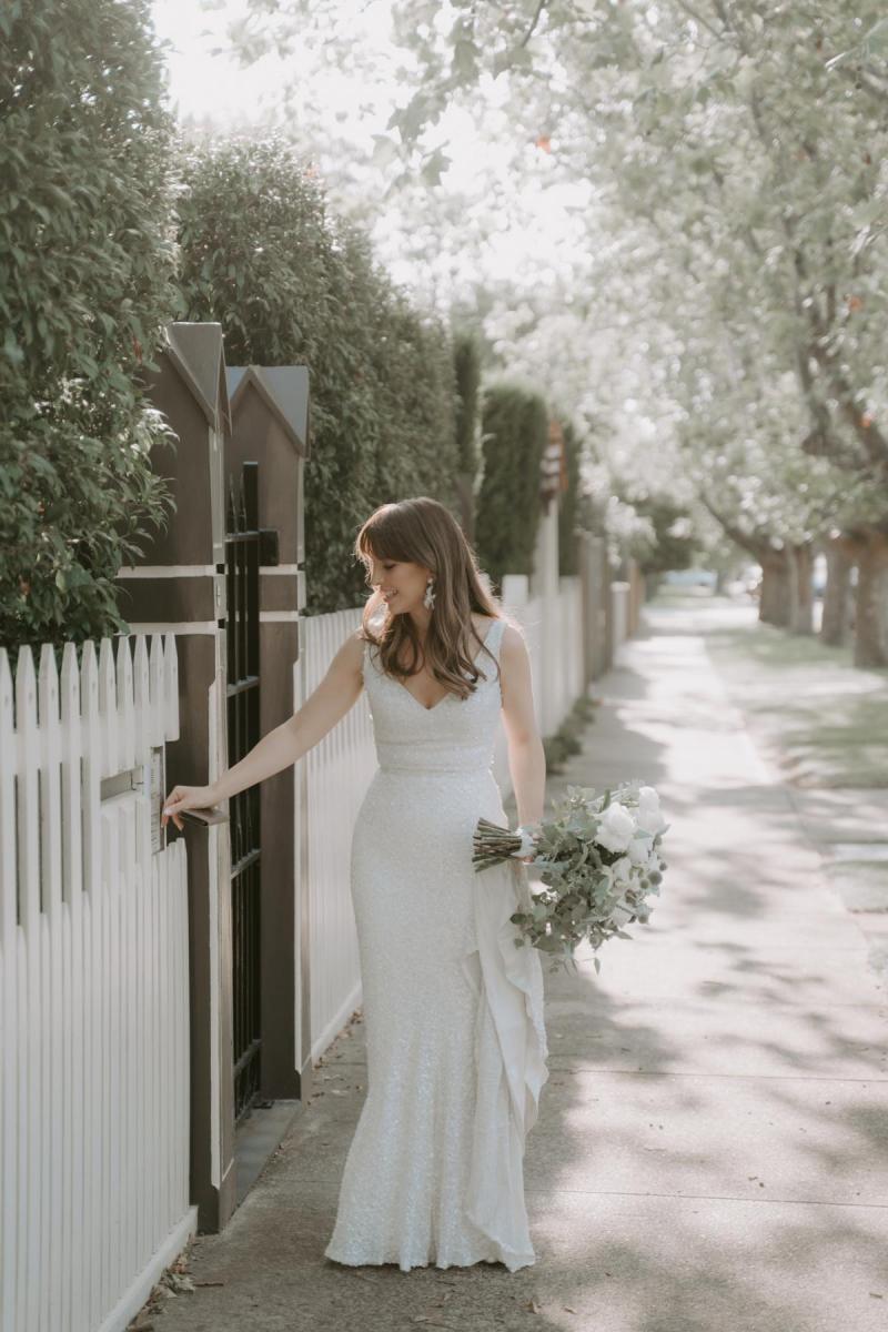 Real bride Ania wore the Luxe Lola wedding dress by Karen Willis Holmes.