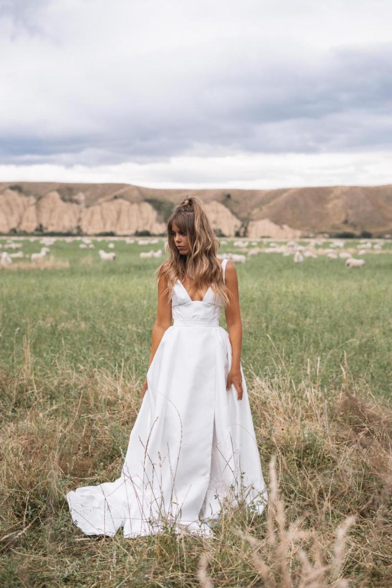 Chrissy Macpherson wears Karen Willis Holmes wedding dress