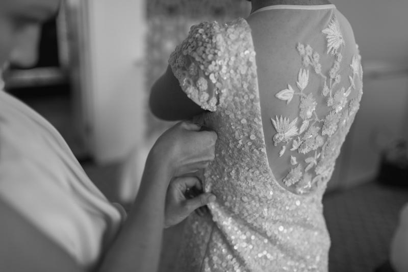 Real bride Chloe wore the Luxe Caitlyn wedding dress by Karen Willis Holmes.