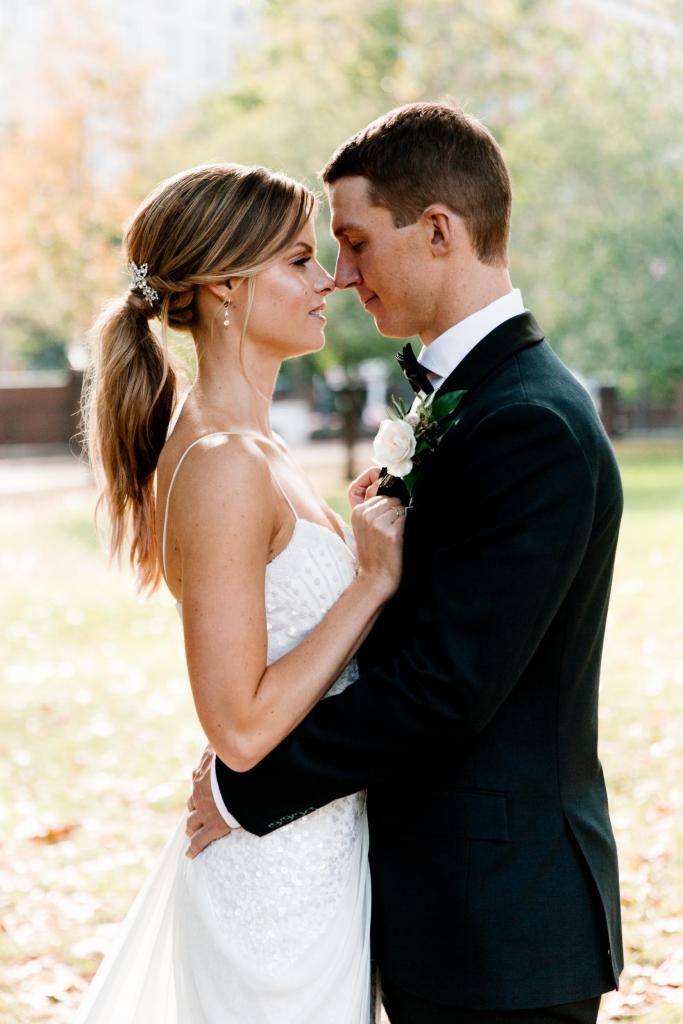 Real bride Colleen wore the Luxe Lottie wedding dress by Karen Willis Holmes.