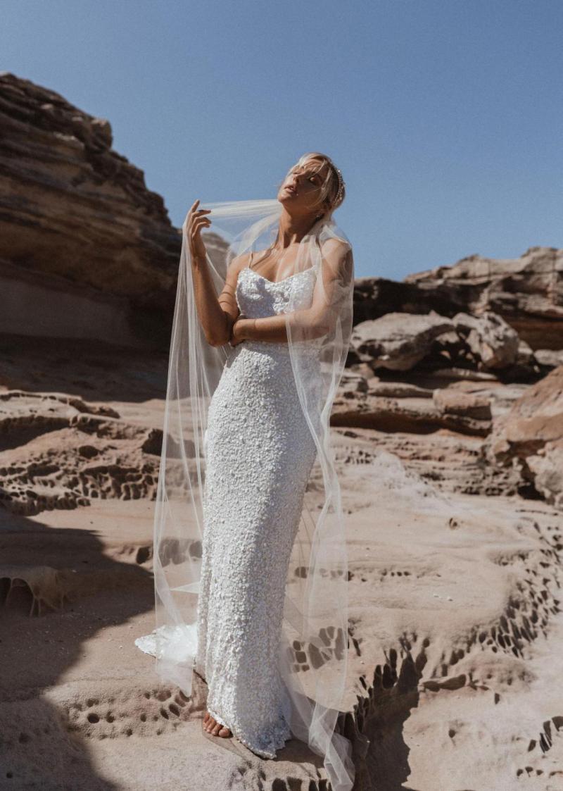 The Camila Veil by Karen Willis Holmes, simple long modern wedding veil.