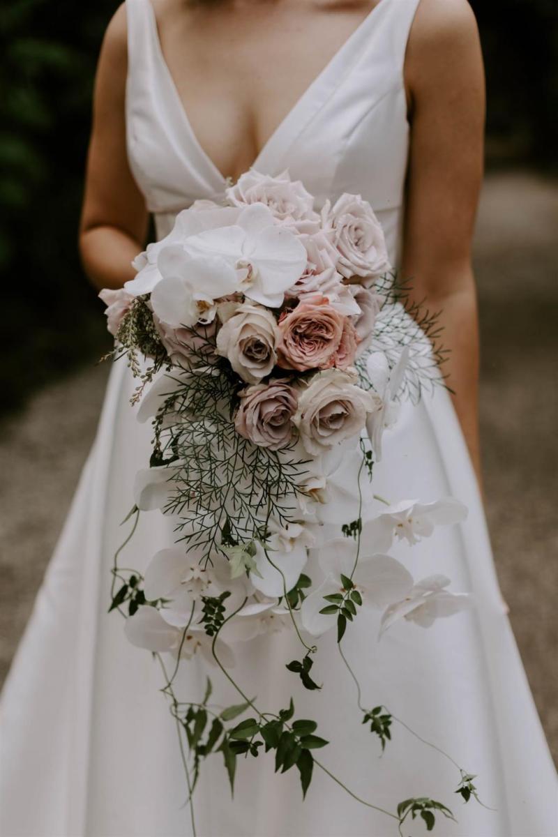 Read all about our real bride's wedding in this blog. She wore the Bespoke Taryn/Camille wedding dress by Karen Willis Holmes.