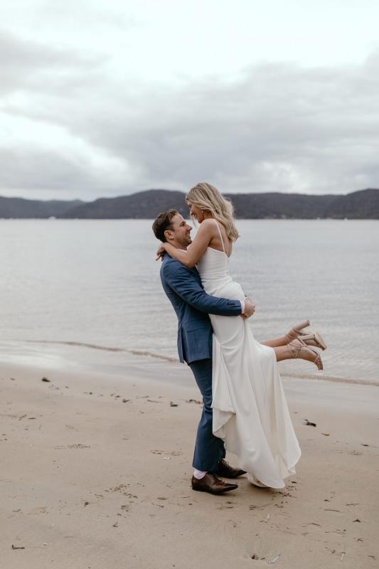 Real bride Chiara wore the Wild Hearts Caroline wedding dress by Karen Willis Holmes.