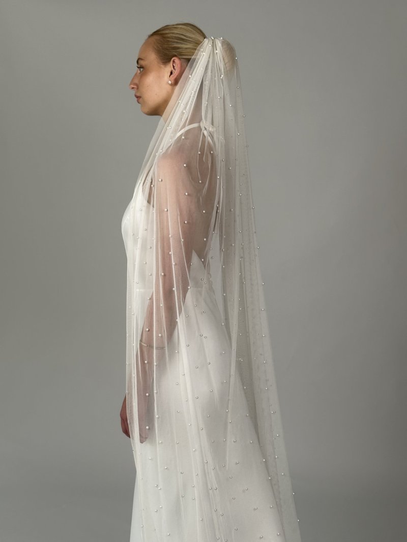 Pearl Veil