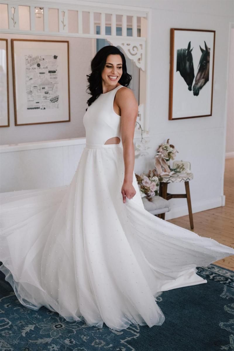 Real bride Marianne wears the Bridget gown and Lea Skirt by KAren willis Holmes
