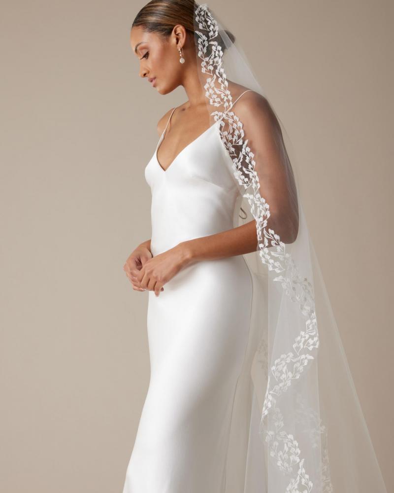 The Mantilla Veil by Karen Willis Holmes, lace trim classic cathedral wedding veil.