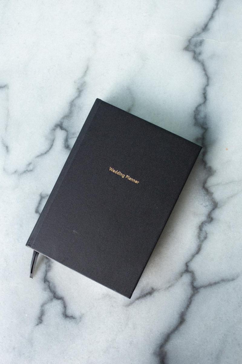 Black Wedding Planner – An Organised Life