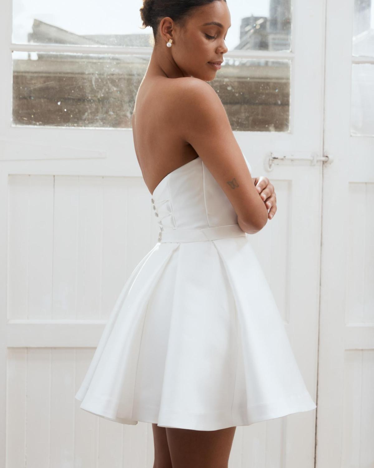 Jacqueline Elizabeth Mini Wedding dress by Karen Willis Holmes, A-line short dresses