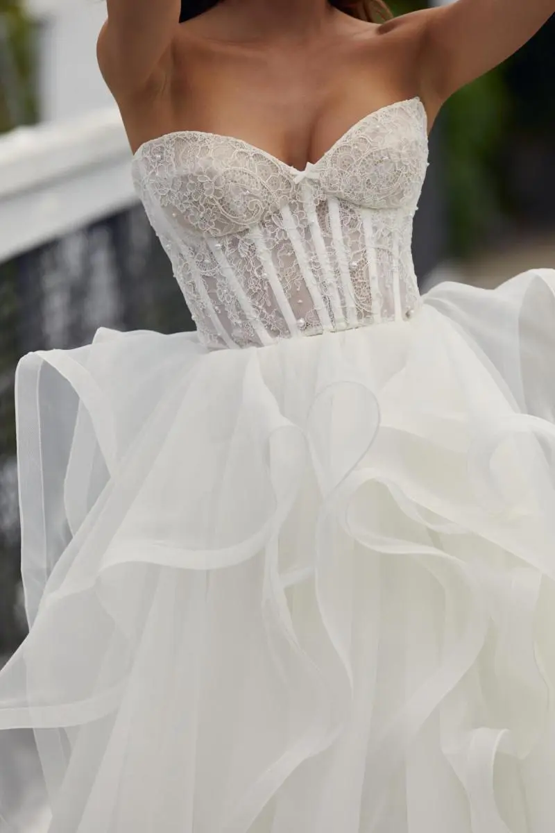 Tulle Wedding Dresses & Gowns  Organza/Tulle Skirt Wedding Dresses