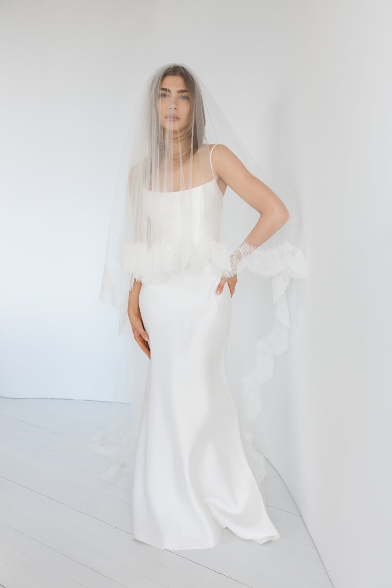 Chantilly Lace Veil