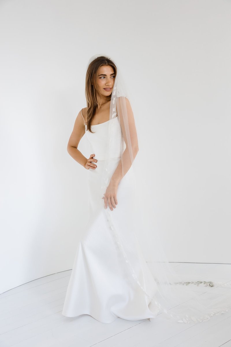 Floral Vine Embroidered Veil