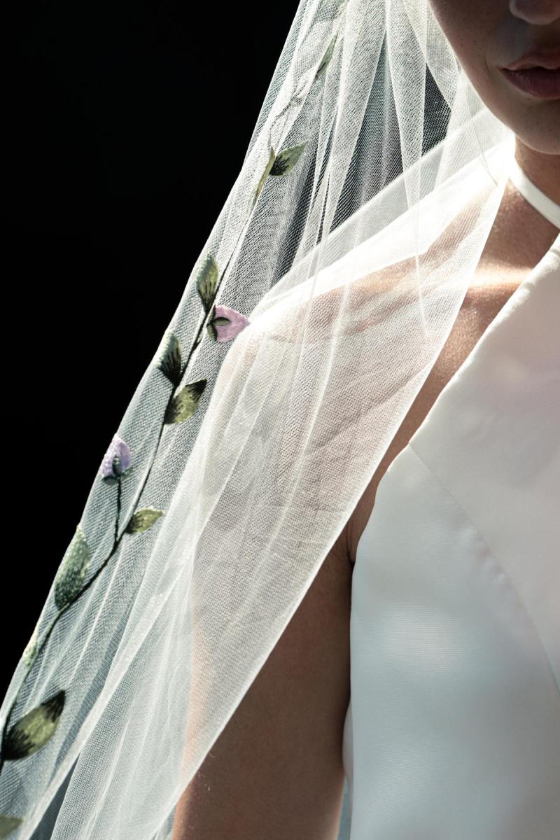 Floral Vine Embroidered Veil