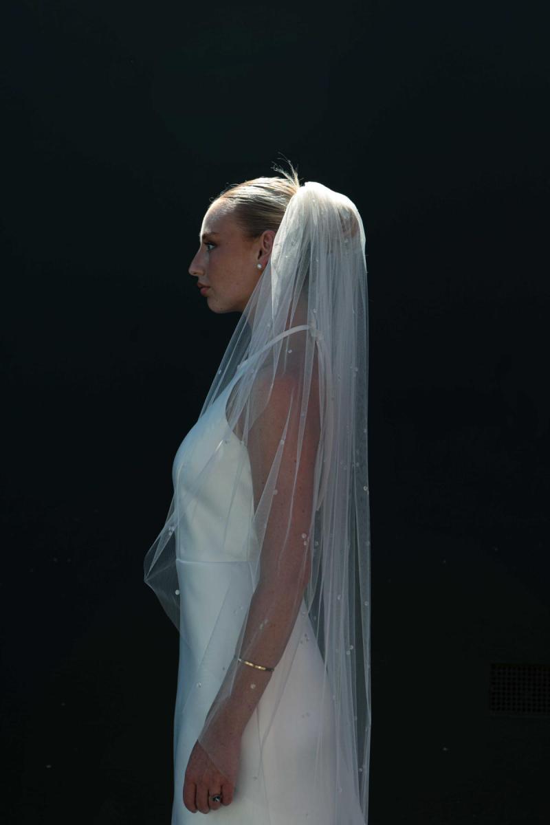 Scattered Water Drop Wedding Veil