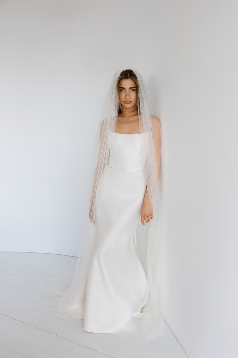 Scattered Water Drop Wedding Veil