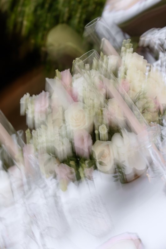 bride in her wedding gown, bridal fashion, wedding flowers