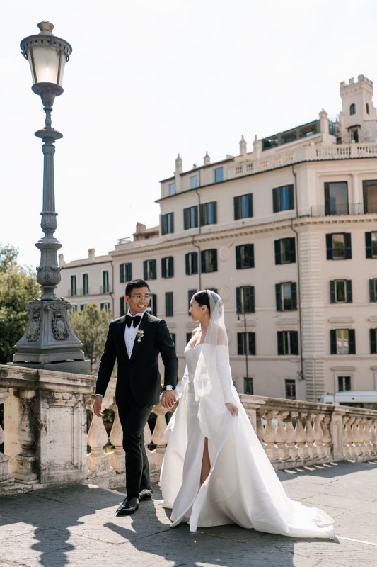 bride in her wedding gown, bridal fashion