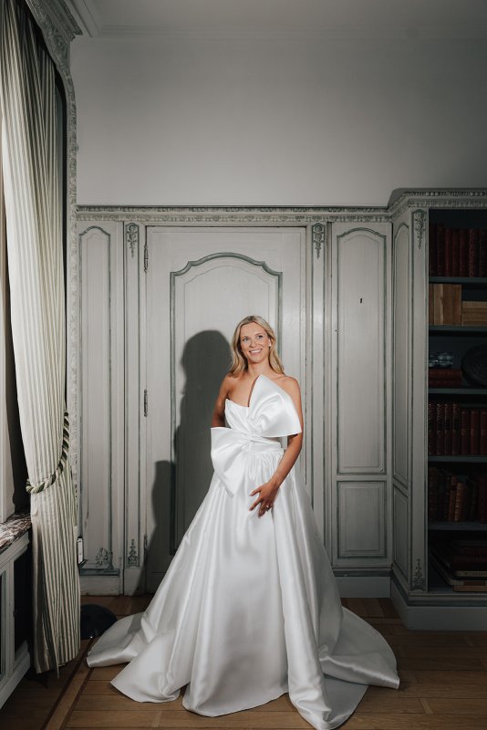Bride wearing ines and julianne gown