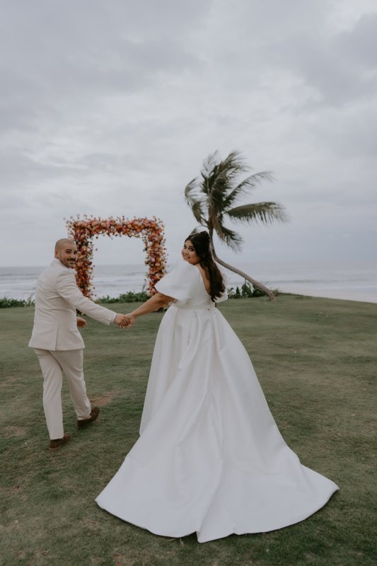 Real Bride wearing a romantic wedding dress by KWH Bridal, Karen Willis Holmes. Wedding Dresses Australia, Wedding dresses Sydney, Wedding Dresses Melbourne, Wedding dresses Brisbane