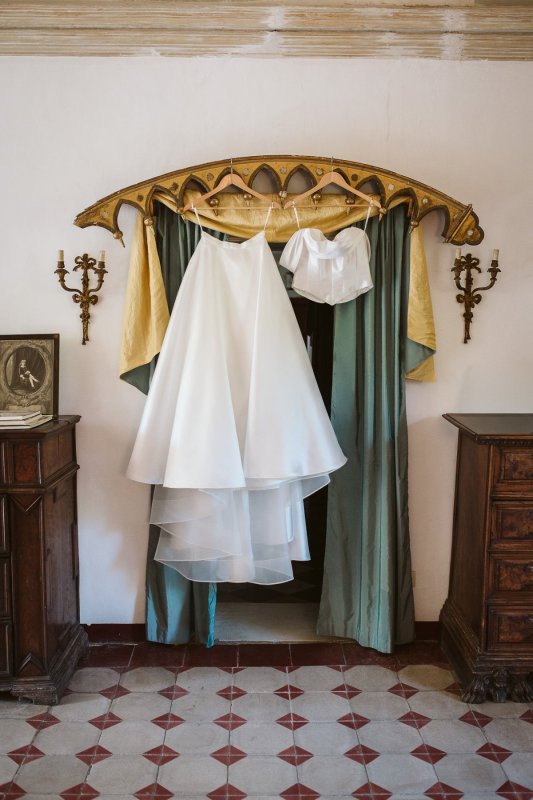 wedding gown