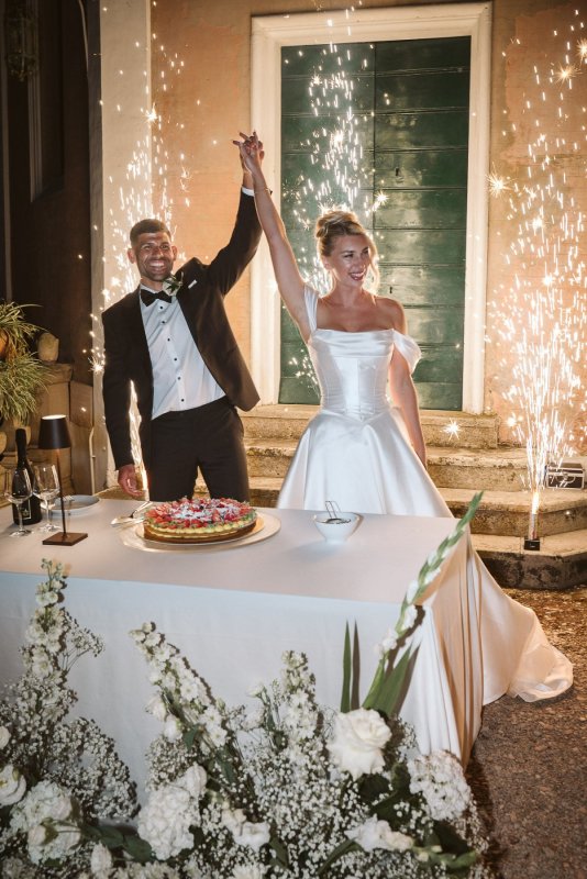 wedding gown