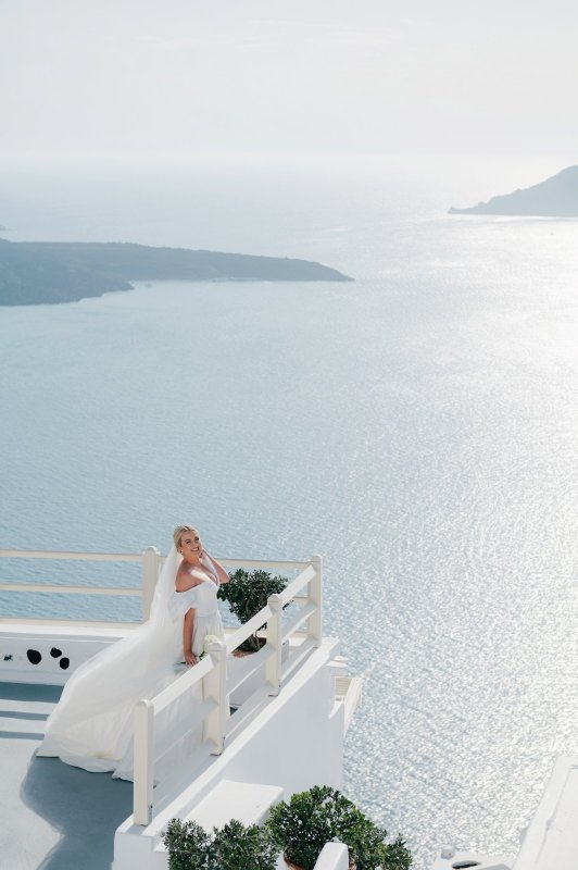 Real Bride wearing a romantic wedding dress by KWH Bridal, Karen Willis Holmes. Wedding Dresses Australia, Wedding dresses Sydney, Wedding Dresses Melbourne, Wedding dresses Brisbane