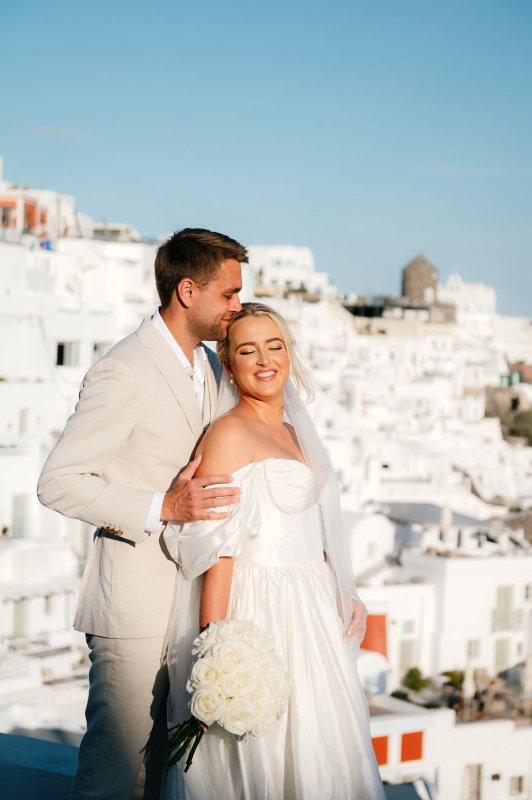 Real Bride wearing a romantic wedding dress by KWH Bridal, Karen Willis Holmes. Wedding Dresses Australia, Wedding dresses Sydney, Wedding Dresses Melbourne, Wedding dresses Brisbane