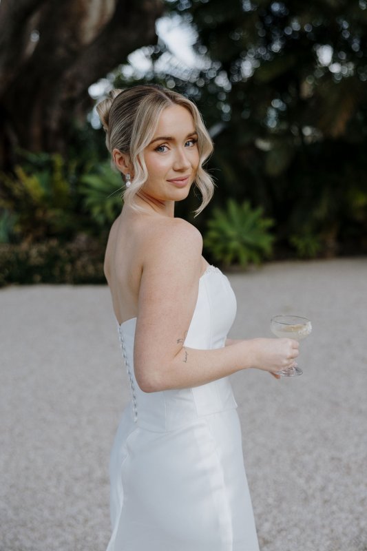 Real Bride wearing a romantic wedding dress by KWH Bridal, Karen Willis Holmes. Wedding Dresses Australia, Wedding dresses Sydney, Wedding Dresses Melbourne, Wedding dresses Brisbane