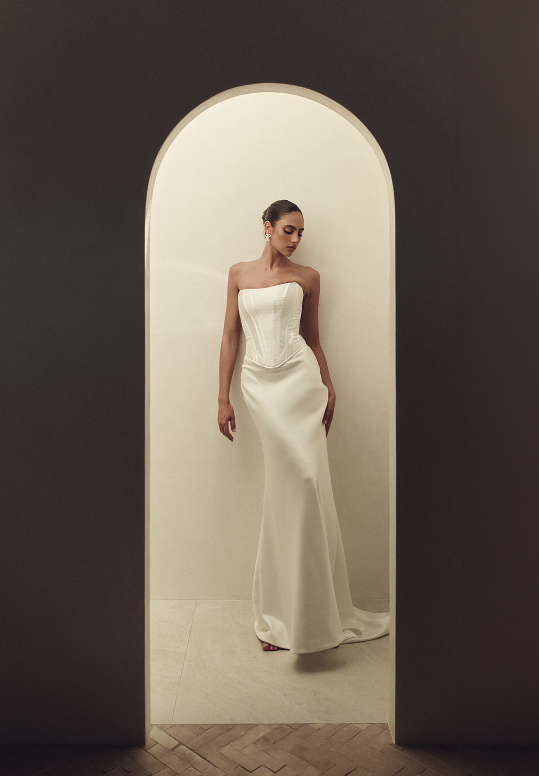 Fitted Corset Wedding dress KWH Bridal, Karen Willis Holmes Wedding Dresses Australia