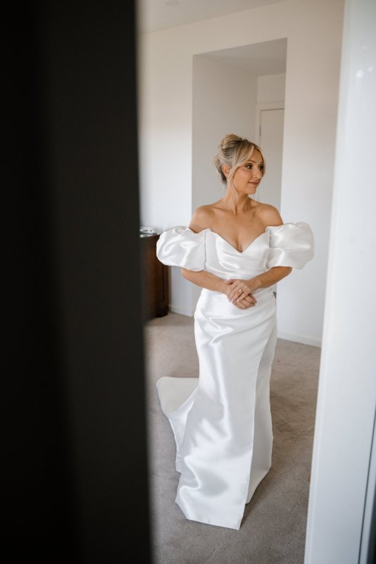 Real Bride wearing a romantic wedding dress by KWH Bridal, Karen Willis Holmes. Wedding Dresses Australia, Wedding dresses Sydney, Wedding Dresses Melbourne, Wedding dresses Brisbane