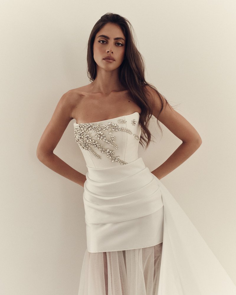 feminine wedding dress, KWH Bridal, Karen Willis Holmes Wedding Dresses Australia