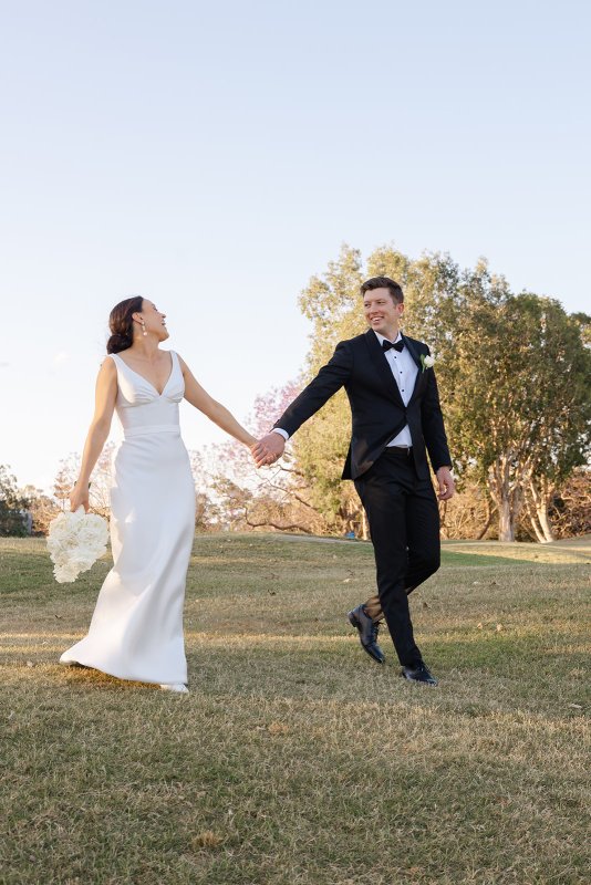 Real Bride wearing a romantic wedding dress by KWH Bridal, Karen Willis Holmes. Wedding Dresses Australia, Wedding dresses Sydney, Wedding Dresses Melbourne, Wedding dresses Brisbane