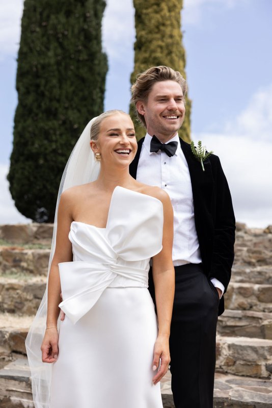 Real Bride wearing a romantic wedding dress by KWH Bridal, Karen Willis Holmes. Wedding Dresses Australia, Wedding dresses Sydney, Wedding Dresses Melbourne, Wedding dresses Brisbane