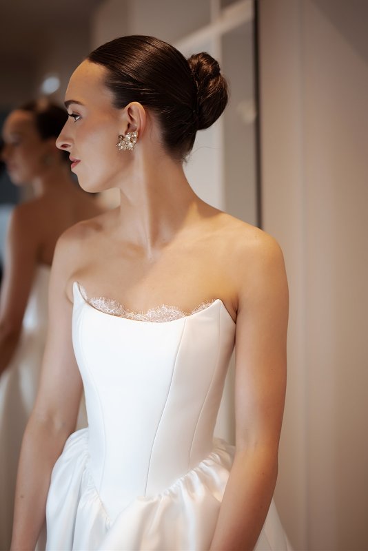 Real Bride wearing a romantic wedding dress by KWH Bridal, Karen Willis Holmes. Wedding Dresses Australia, Wedding dresses Sydney, Wedding Dresses Melbourne, Wedding dresses Brisbane