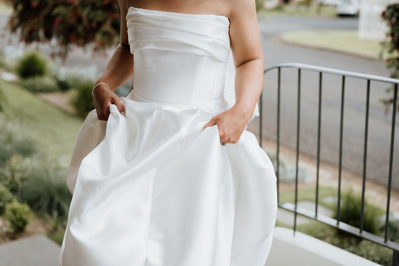 Real Bride wearing a romantic wedding dress by KWH Bridal, Karen Willis Holmes. Wedding Dresses Australia, Wedding dresses Sydney, Wedding Dresses Melbourne, Wedding dresses Brisbane