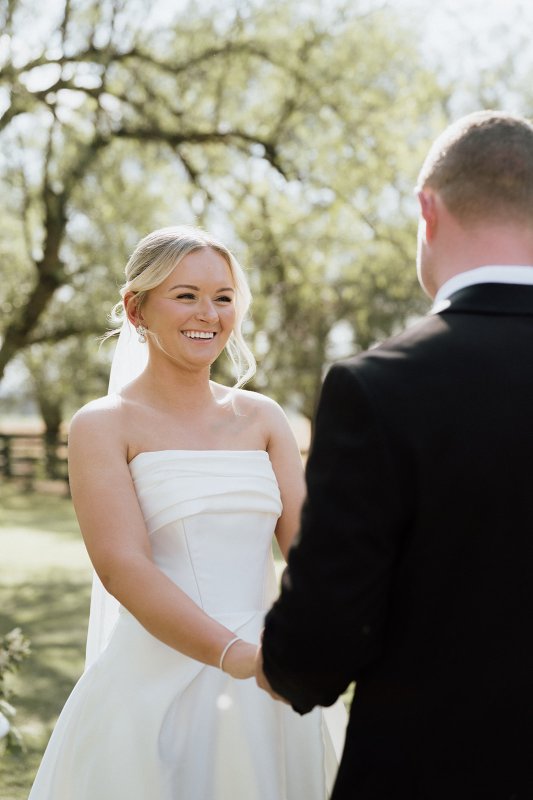 Real Bride wearing a romantic wedding dress by KWH Bridal, Karen Willis Holmes. Wedding Dresses Australia, Wedding dresses Sydney, Wedding Dresses Melbourne, Wedding dresses Brisbane