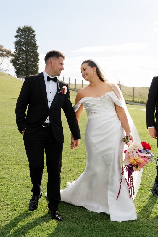 Real Bride wearing a romantic wedding dress by KWH Bridal, Karen Willis Holmes. Wedding Dresses Australia, Wedding dresses Sydney, Wedding Dresses Melbourne, Wedding dresses Brisbane