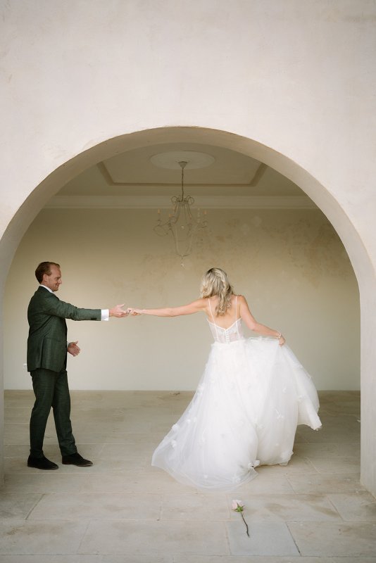 Real Bride wearing a romantic wedding dress by KWH Bridal, Karen Willis Holmes. Wedding Dresses Australia, Wedding dresses Sydney, Wedding Dresses Melbourne, Wedding dresses Brisbane