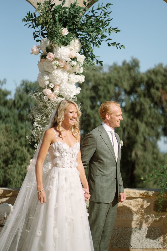 Real Bride wearing a romantic wedding dress by KWH Bridal, Karen Willis Holmes. Wedding Dresses Australia, Wedding dresses Sydney, Wedding Dresses Melbourne, Wedding dresses Brisbane