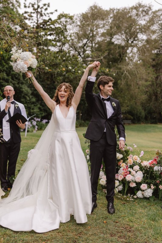 Real Bride wearing a romantic wedding dress by KWH Bridal, Karen Willis Holmes. Wedding Dresses Australia, Wedding dresses Sydney, Wedding Dresses Melbourne, Wedding dresses Brisbane
