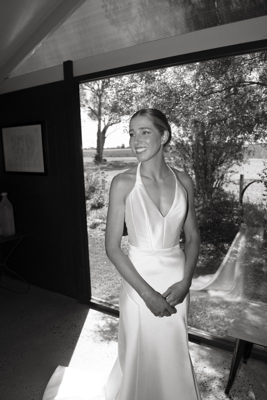Real Bride wearing a romantic wedding dress by KWH Bridal, Karen Willis Holmes. Wedding Dresses Australia, Wedding dresses Sydney, Wedding Dresses Melbourne, Wedding dresses Brisbane