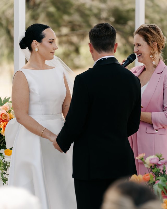 Real Bride wearing a romantic wedding dress by KWH Bridal, Karen Willis Holmes. Wedding Dresses Australia, Wedding dresses Sydney, Wedding Dresses Melbourne, Wedding dresses Brisbane