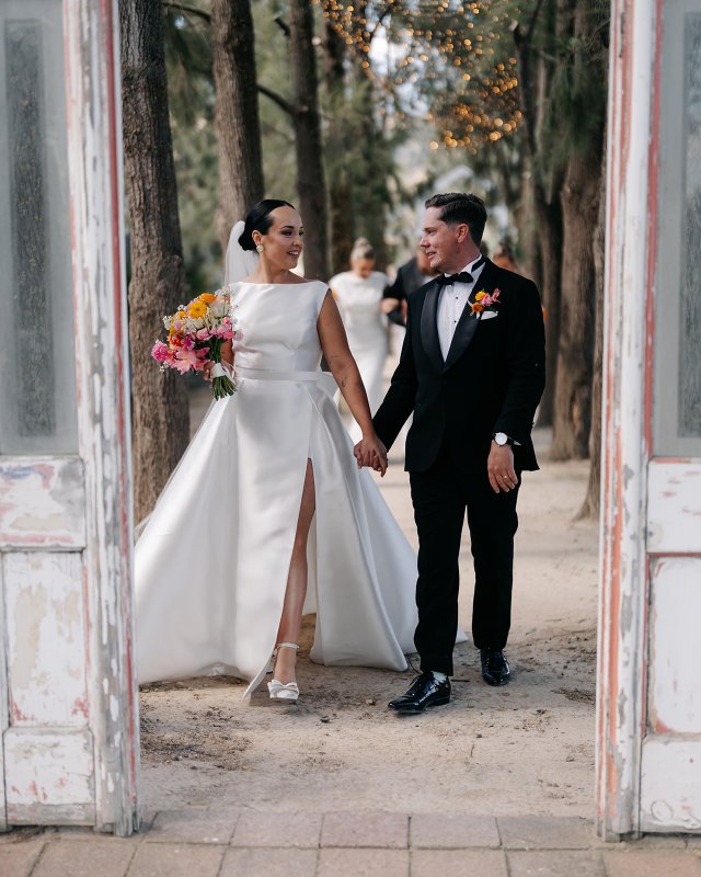 Real Bride wearing a romantic wedding dress by KWH Bridal, Karen Willis Holmes. Wedding Dresses Australia, Wedding dresses Sydney, Wedding Dresses Melbourne, Wedding dresses Brisbane
