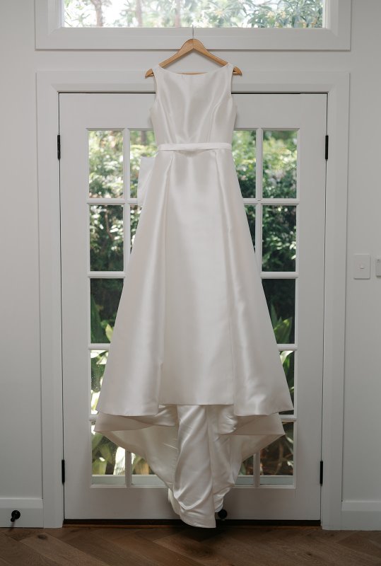 Real Bride wearing a romantic wedding dress by KWH Bridal, Karen Willis Holmes. Wedding Dresses Australia, Wedding dresses Sydney, Wedding Dresses Melbourne, Wedding dresses Brisbane