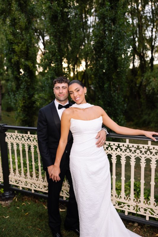 Real Bride wearing a romantic wedding dress by KWH Bridal, Karen Willis Holmes. Wedding Dresses Australia, Wedding dresses Sydney, Wedding Dresses Melbourne, Wedding dresses Brisbane