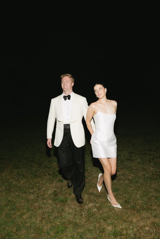 Real Bride wearing a romantic wedding dress by KWH Bridal, Karen Willis Holmes. Wedding Dresses Australia, Wedding dresses Sydney, Wedding Dresses Melbourne, Wedding dresses Brisbane