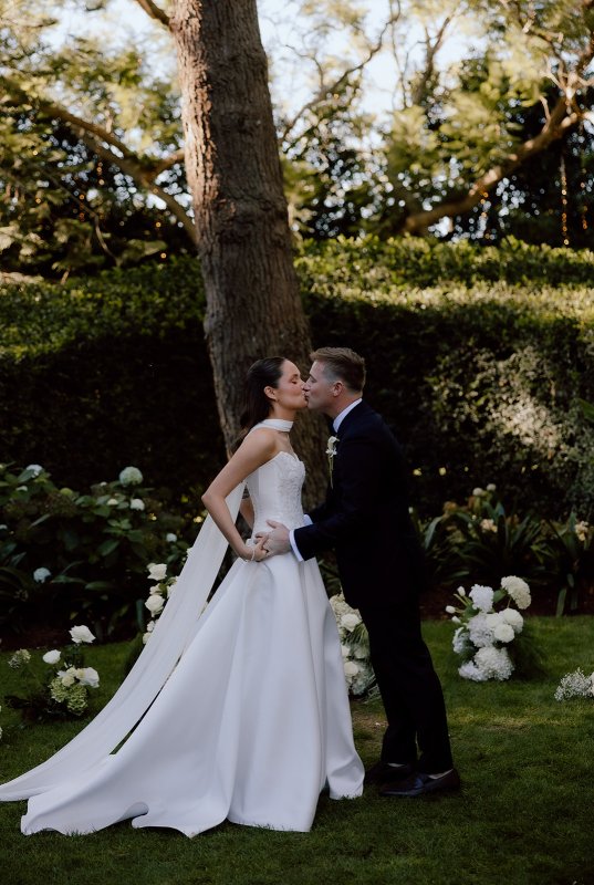 Real Bride wearing a romantic wedding dress by KWH Bridal, Karen Willis Holmes. Wedding Dresses Australia, Wedding dresses Sydney, Wedding Dresses Melbourne, Wedding dresses Brisbane
