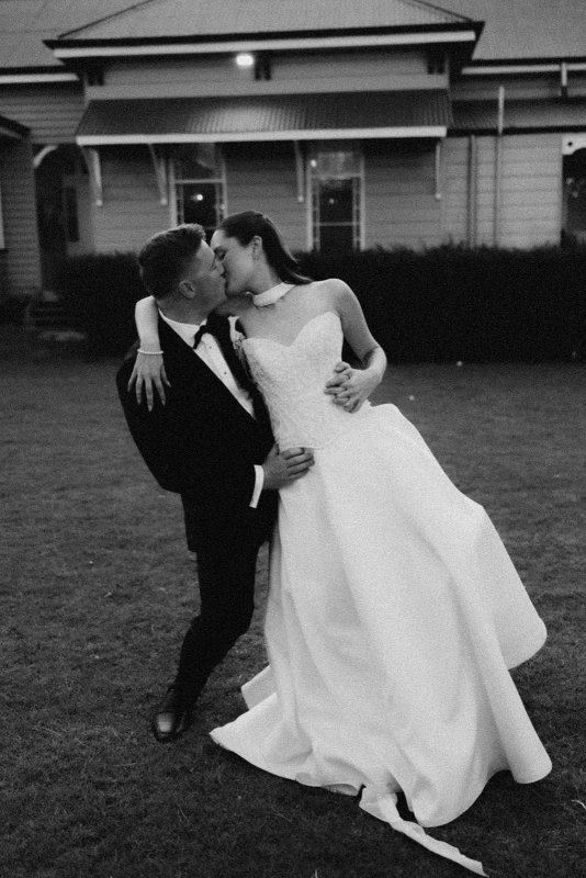 Real Bride wearing a romantic wedding dress by KWH Bridal, Karen Willis Holmes. Wedding Dresses Australia, Wedding dresses Sydney, Wedding Dresses Melbourne, Wedding dresses Brisbane
