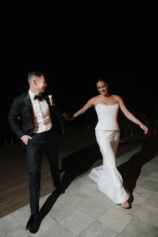 Real Bride wearing a romantic wedding dress by KWH Bridal, Karen Willis Holmes. Wedding Dresses Australia, Wedding dresses Sydney, Wedding Dresses Melbourne, Wedding dresses Brisbane